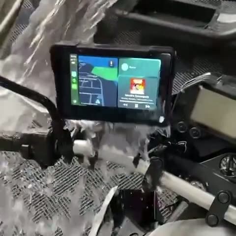 Vídeo demonstrativo do multimídia MaxMotos em uso